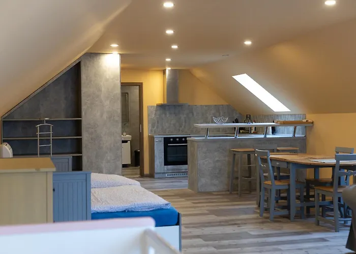 Apartment K9 ****